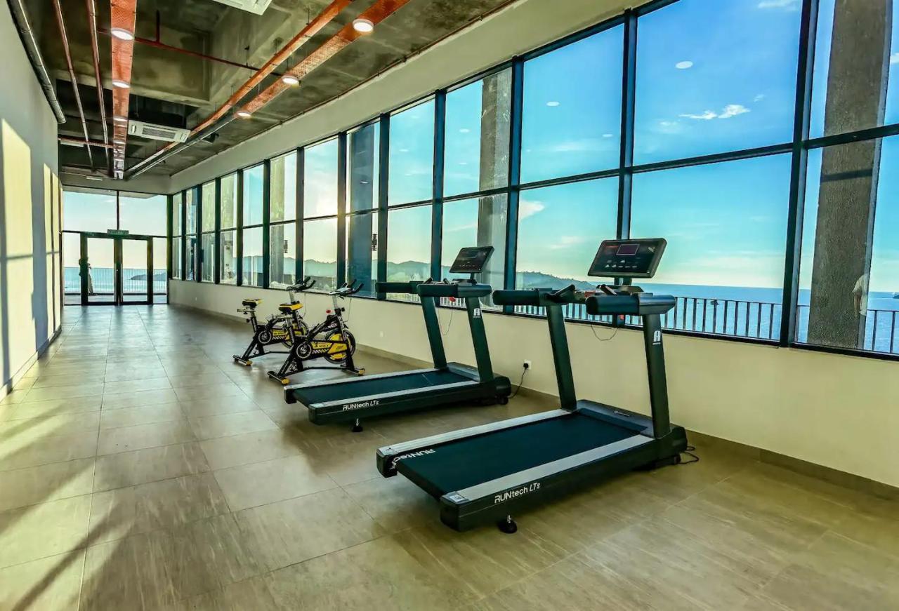 Jesselton Quay Sea View Hotel Kota Kinabalu Bagian luar foto